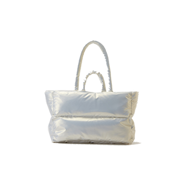 Stylish and Simple Quilted Tote Bag for Winter Wear