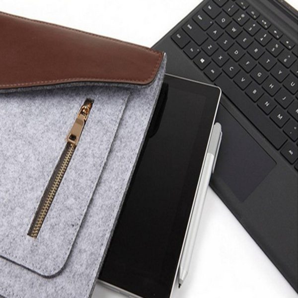 Felt laptop bag