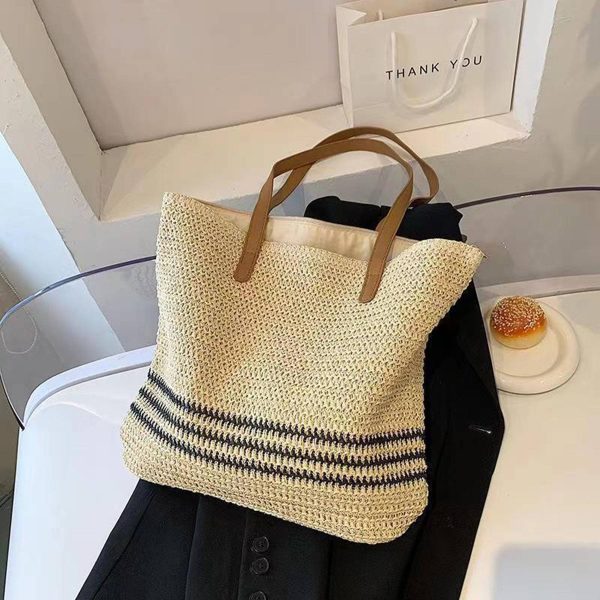 Hand-woven Straw Shoulder Summer Beach Bag