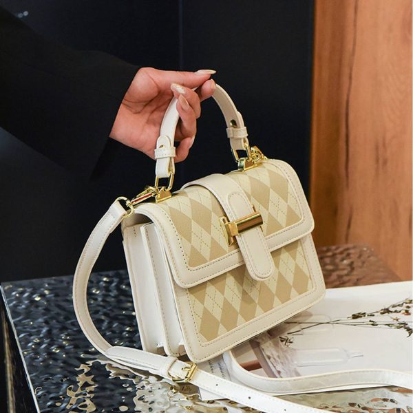 PU Leather Trendy Diamond Lattice Handbag for Women