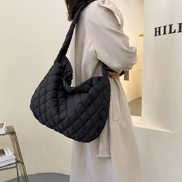 Quilted tote bag