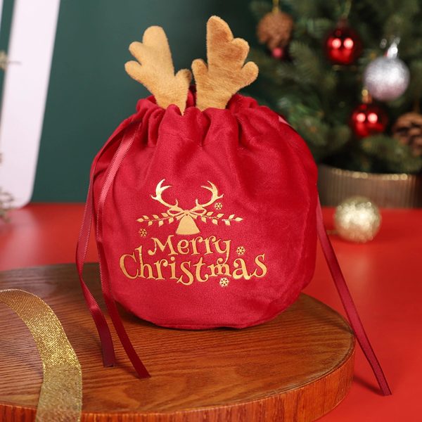 Christmas Eve Apple Velvet Bag