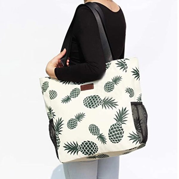 Travel beach tote bag