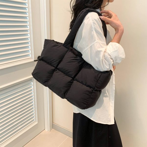 Oversized shoulder bag