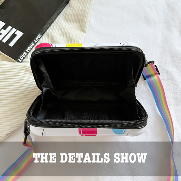 Fashion PVC Makeup Bag with Innovative Custom Design