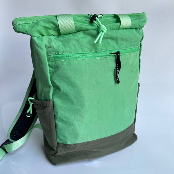 Handheld Embroidered Mountaineering Hiking Folding Backpack