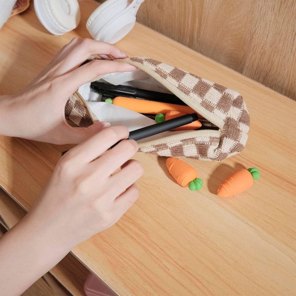 Knitted Plaid Pencil Pouch