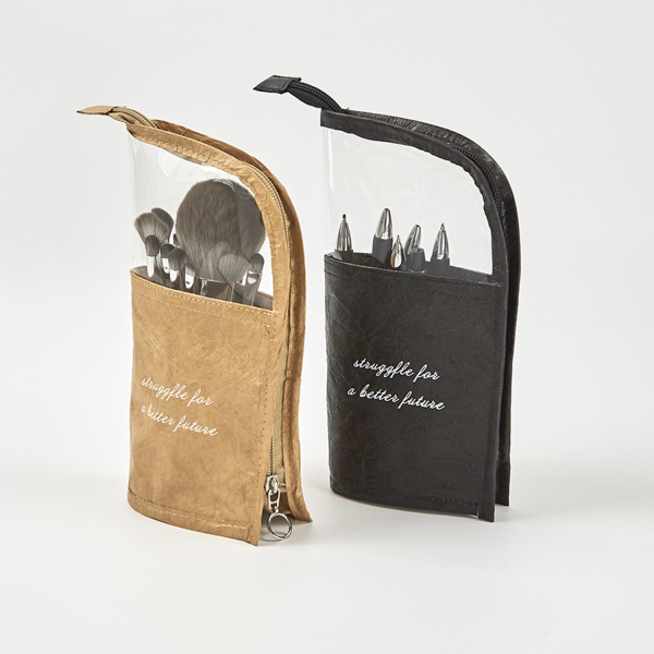 Portable cosmetic bag
