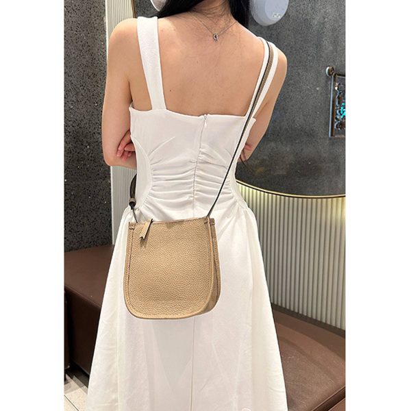 Genuine Leather Stylish and versatile cross-body bag