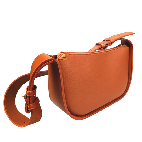 58bfaa25-ccc5-4539-b87d-9821fc082014_BGZA243.4.png Water Resistant PVC leather Tote Bag