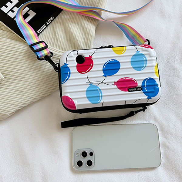 Fashion PVC Makeup Bag with Innovative Custom Design