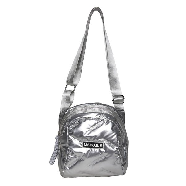 Comfortable Shell-Shaped Crossbody Bag