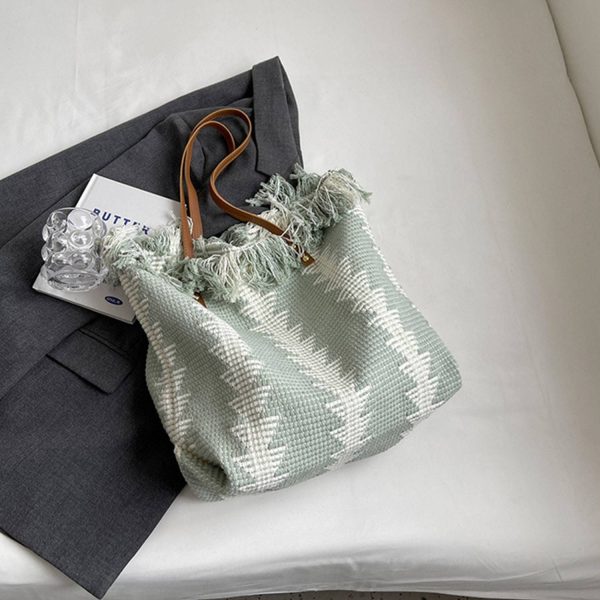 Wool woven tote bag