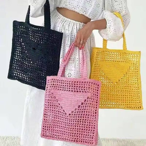 Knitted Mesh Tote Bag