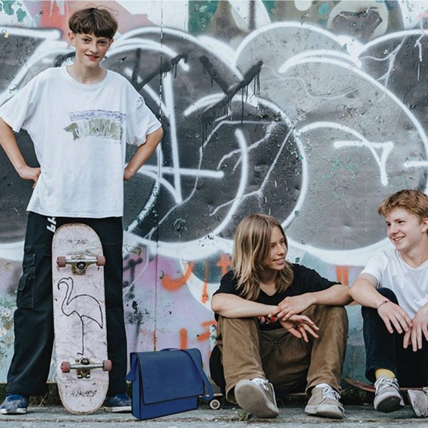 82c37836-e61b-4400-bea3-3dc75190efa4_4.jpg Non-woven cross-body messenger bag