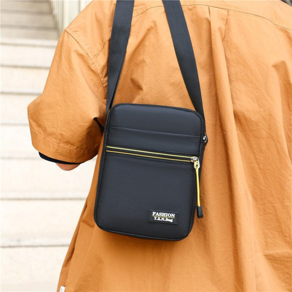 Unisex Large Capacity Shoulder Bag