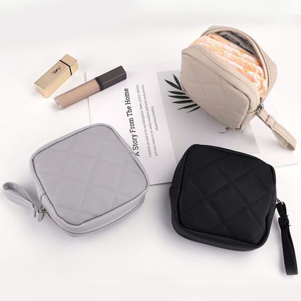 Mini storage bag