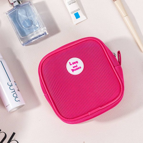 Toiletry light travel storage bag