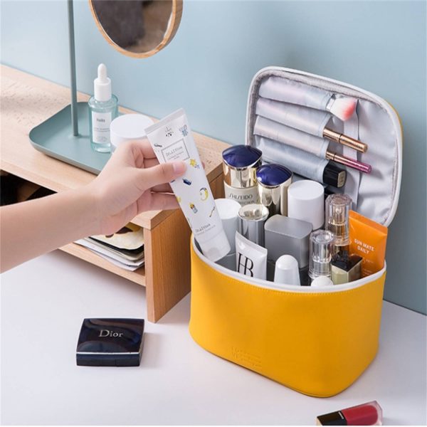 PU Leather Portable Cosmetics Bag
