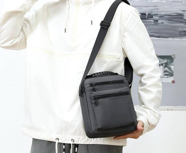 Oxford Weafable Cross-body bag