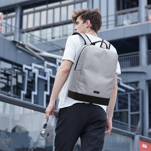 Polyester high-capacity minimalist computer backpack