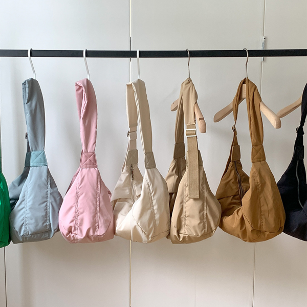 Large capacity casual nylon crossbody bag