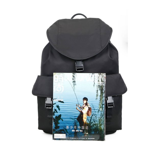 Diagonal Nylon Wterproof Shoulder Backpack