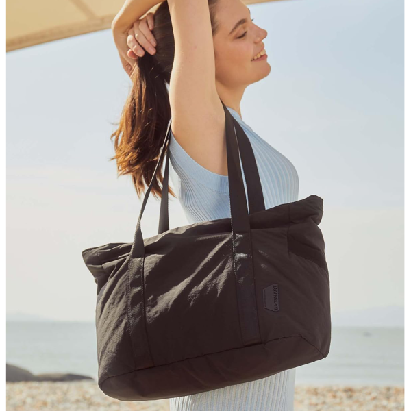 Gym Tote w/ Compartments