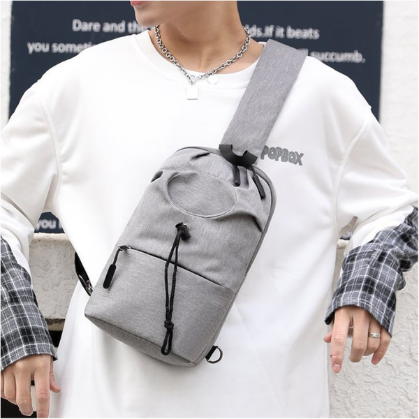 Men's Crossbody Sling Bag: Stylish Look, Versatile Use