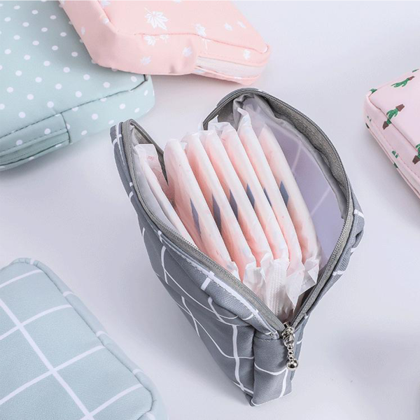 Portable Thick Cotton Sanitary Napkin Storage Bag for Women