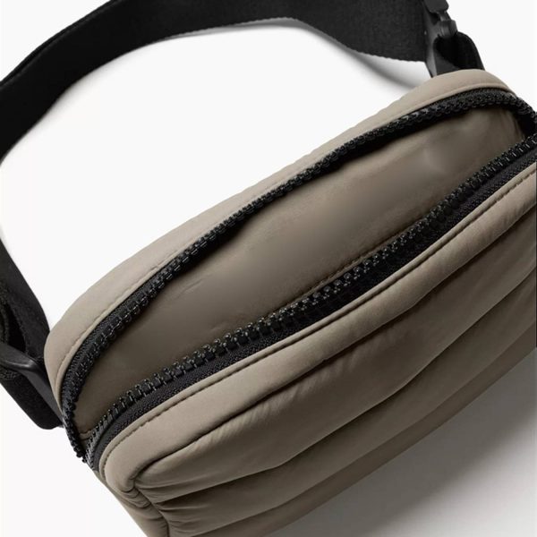 Waterproof Nylon Puffer Waist Bag for Sports Travel
