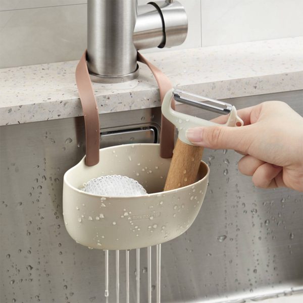Sink hanging basket with water outlet