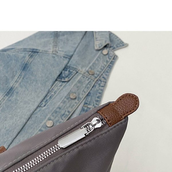 Top Zipper Large Capacity Nylon Tote Bag