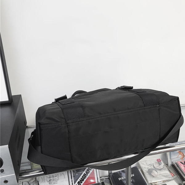 Large Capacity Nylon Travel Duffle Bag