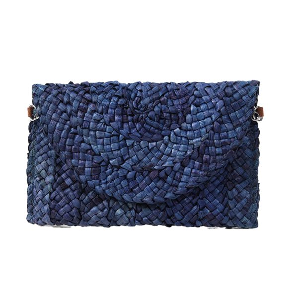 Magnetic Snap Straw Clutch Purse