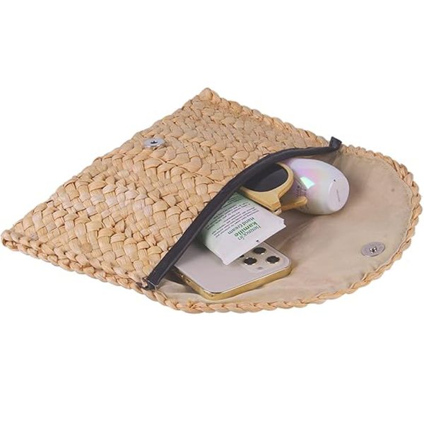 Magnetic Snap Straw Clutch Purse