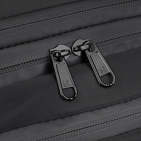 30L Vacuum Compression Oxford Travel Backpack