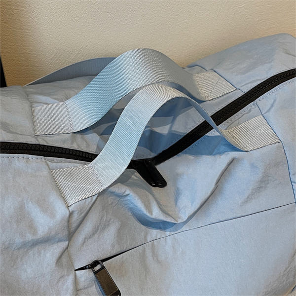 Lightweight Sports Travel Shoulder Duffel Bag