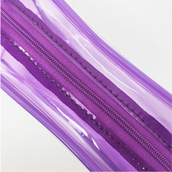 602包场景图3_1780453003977.png Portable Transparent PVC Cosmetic Zipper Bag