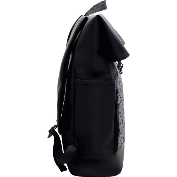 附图7_1774431687313.jpg Waterproof PU Leather Backpack