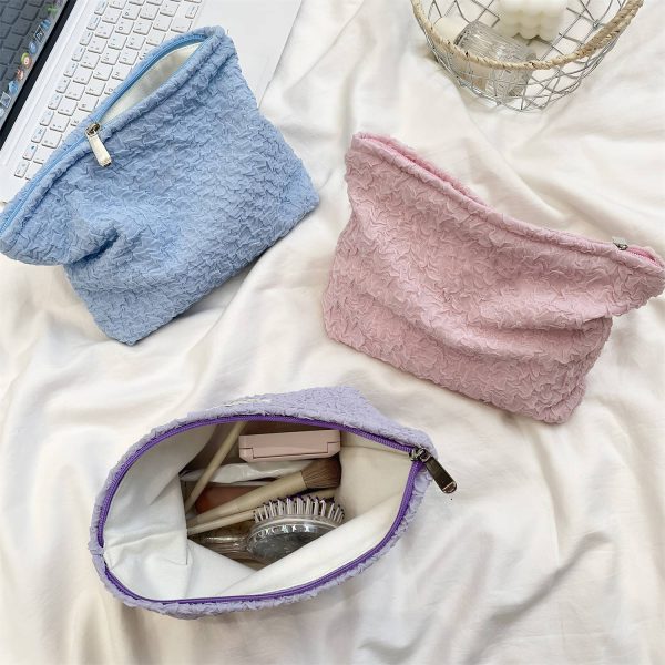 Women's Polyester Portable Zipper Cosmetic Bag