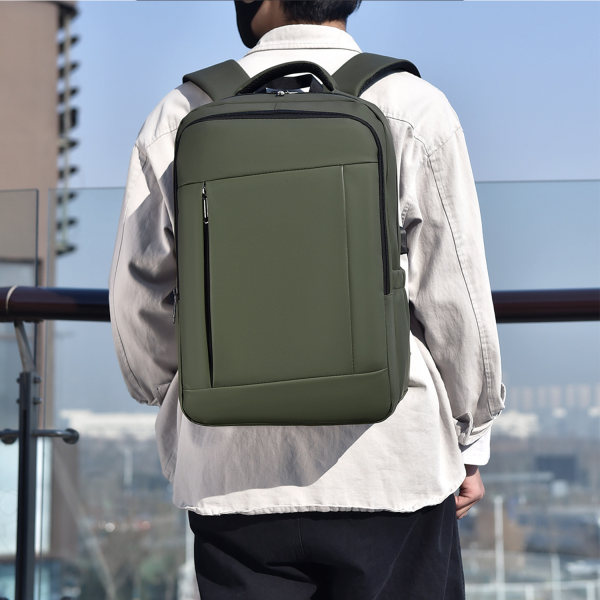 15.6 Inch Water Resistant Travel Laptop Backpack