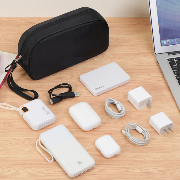 708包场景图1_1783491277730.png Portable Oxford Electronics Organizer