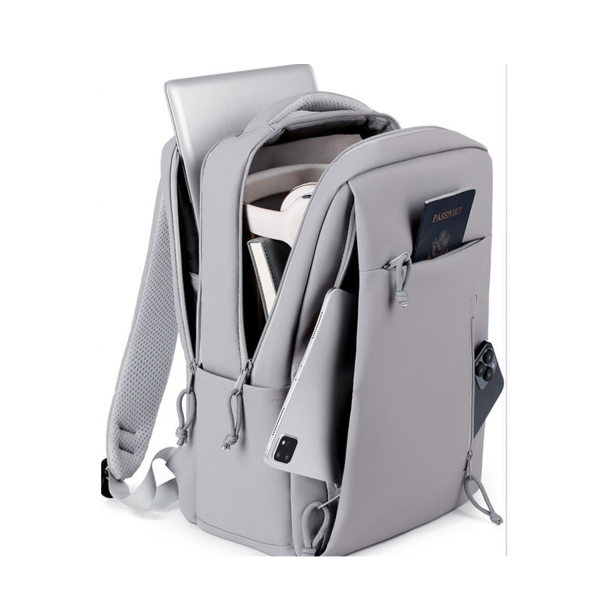 15.6 inch Laptop Backpack with USB Charging Port