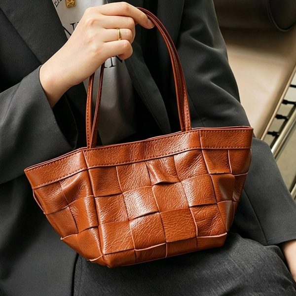 detail_1786606189976.jpg Genuine Leather Woven Underarm Bag